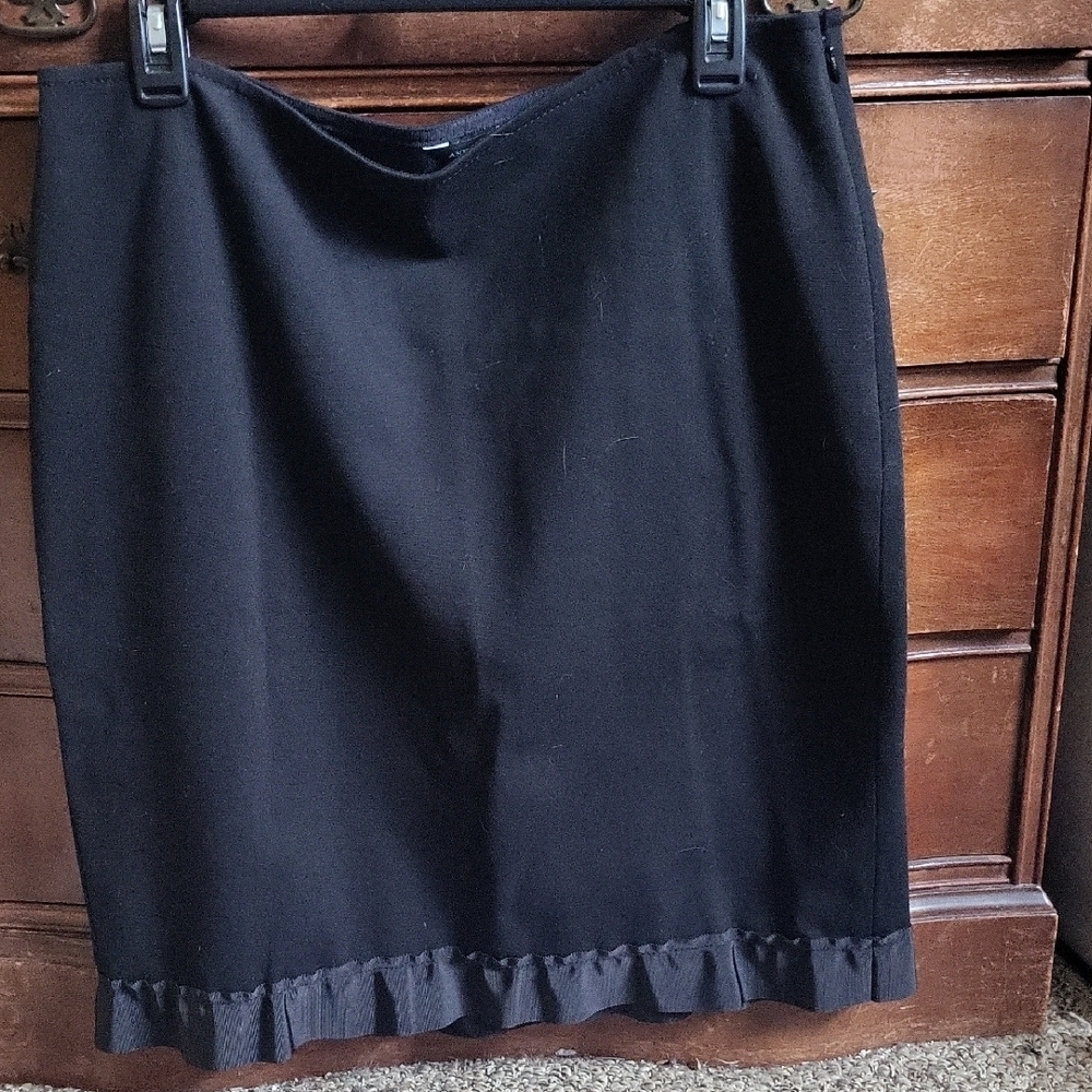 Ann Taylor Black Skirt